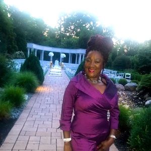 Meet your Posher, Eugenia